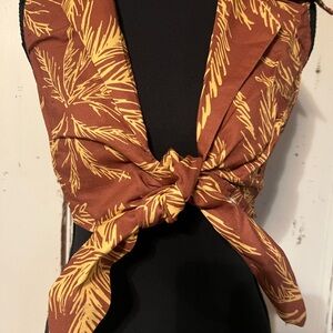 Charlie Holiday Brown and Gold Sleeveless Button Down Crop